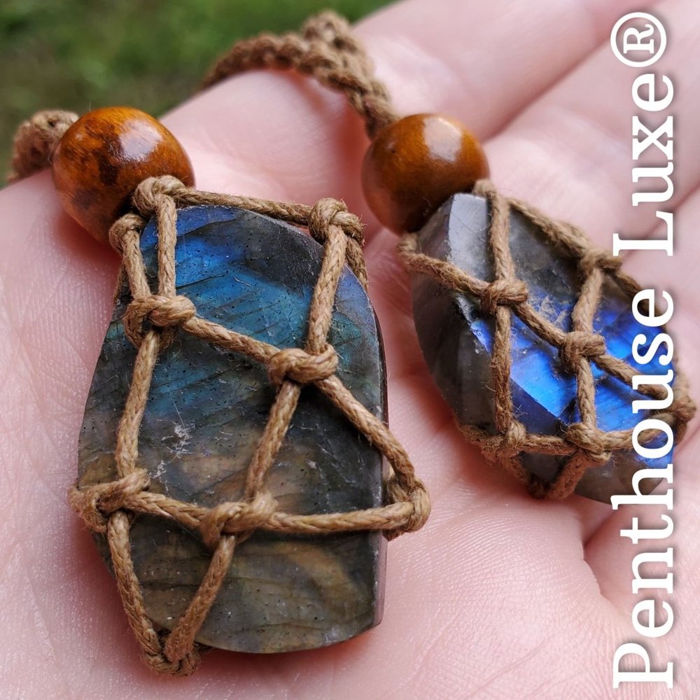 NEW!! Real Labradorite Wooden Beaded Rope Fishing Net Pendant Necklace - Picture 2 of 5